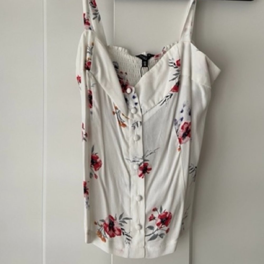 Summer floral tank top! tags attached!